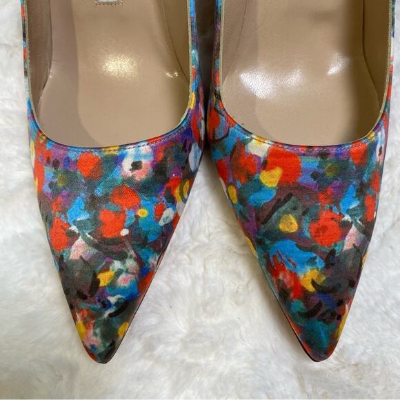 Manolo Blahnik Multicolor Floral Print Satin Pointed Toe Pumps Heels Size 39.5 - Picture 4 of 16